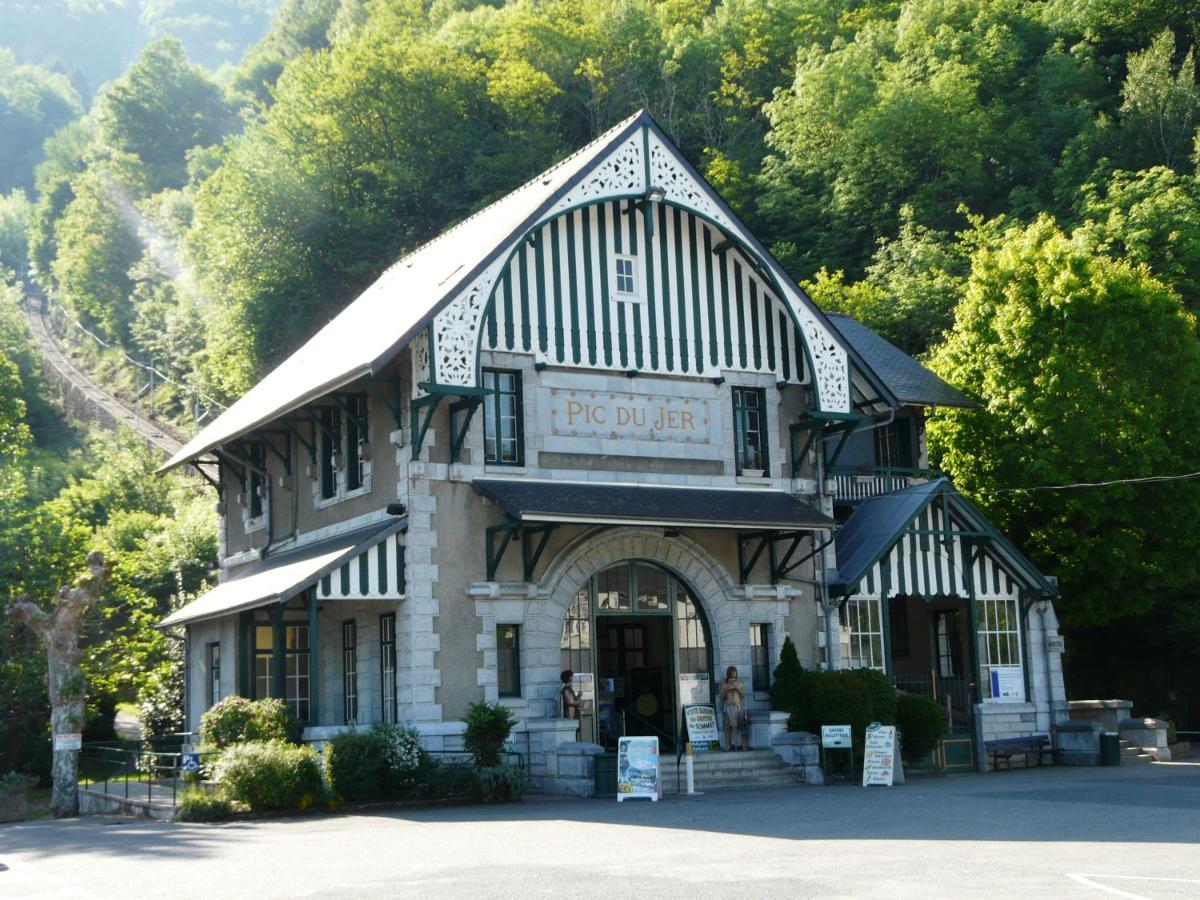 Hotel - Restaurant - Bar Saint Avit L Hotel Des Tchoumjeu Lourdes Exteriör bild